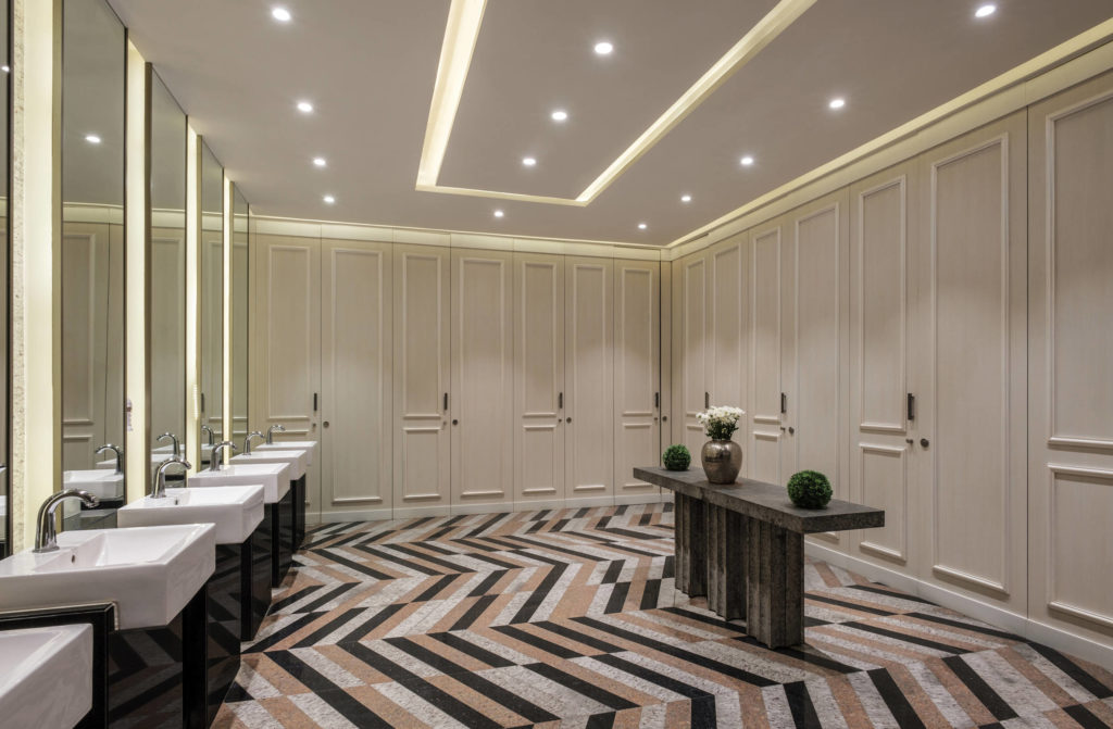 LEISURE | PHOENIX MALL VIP REST ROOM