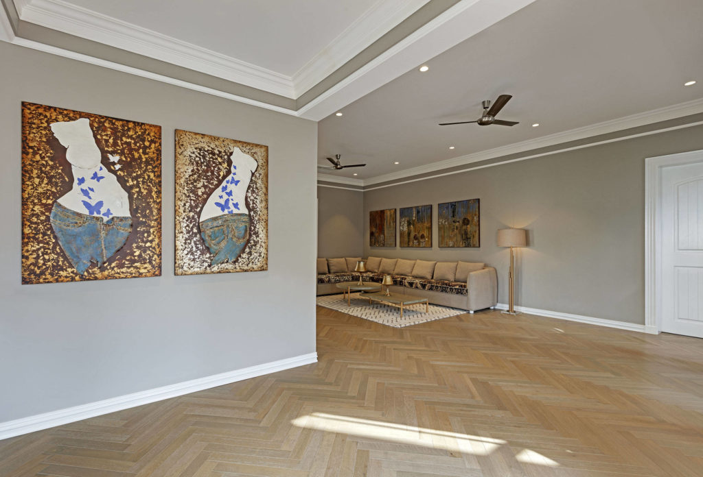 RESIDENTIAL | R HOUSE